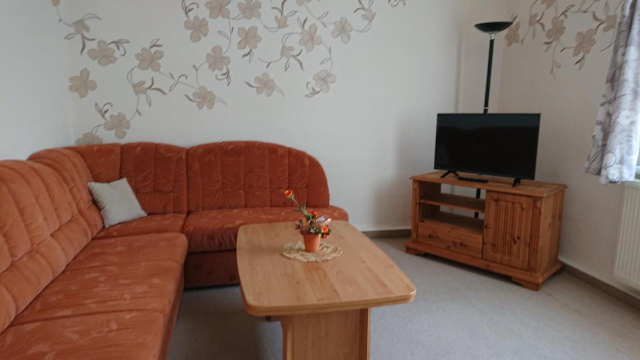 Ferienwohnung Haus Hasenmüller Schmiedefeld am Rennsteig Exterior foto